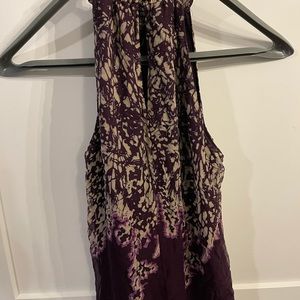 Nice no sleeve shirt size M